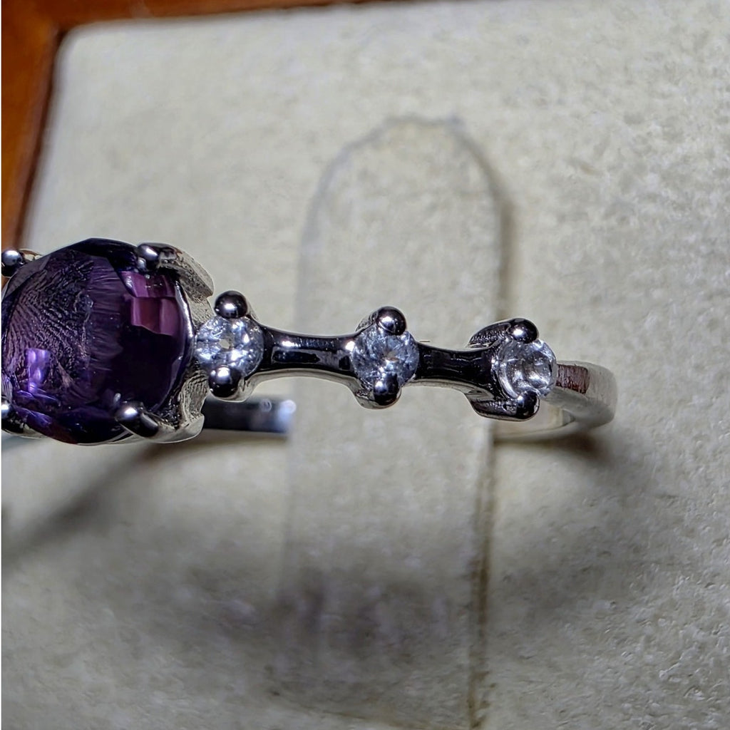 Size 7 Natural Amethyst & White Topaz 925 Sterling Silver Dainty Ring
