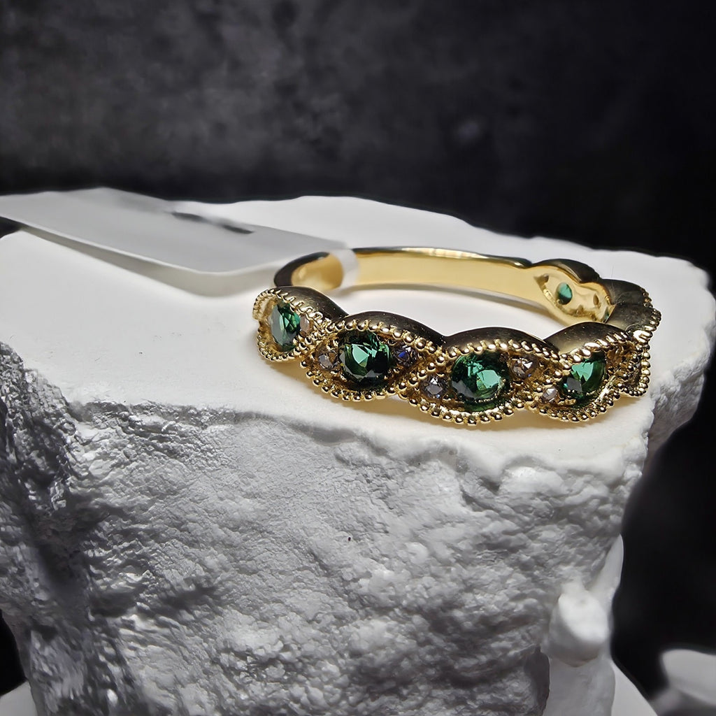 Genuine Emerald & White Sapphire Milgrain Infinity Wave Ring Size 7