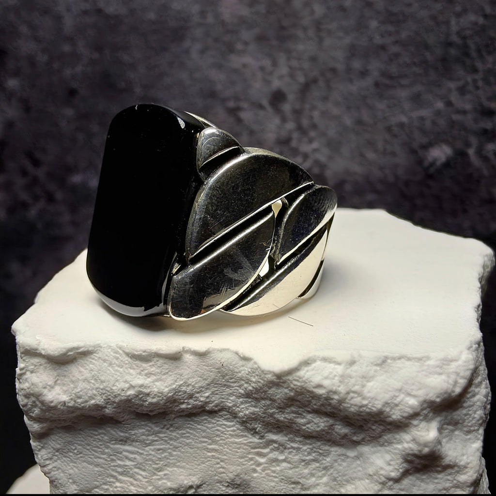 Solid 925 Sterling Silver Black Onyx Cuban Link Men's Ring - Size 8 (11.64g)