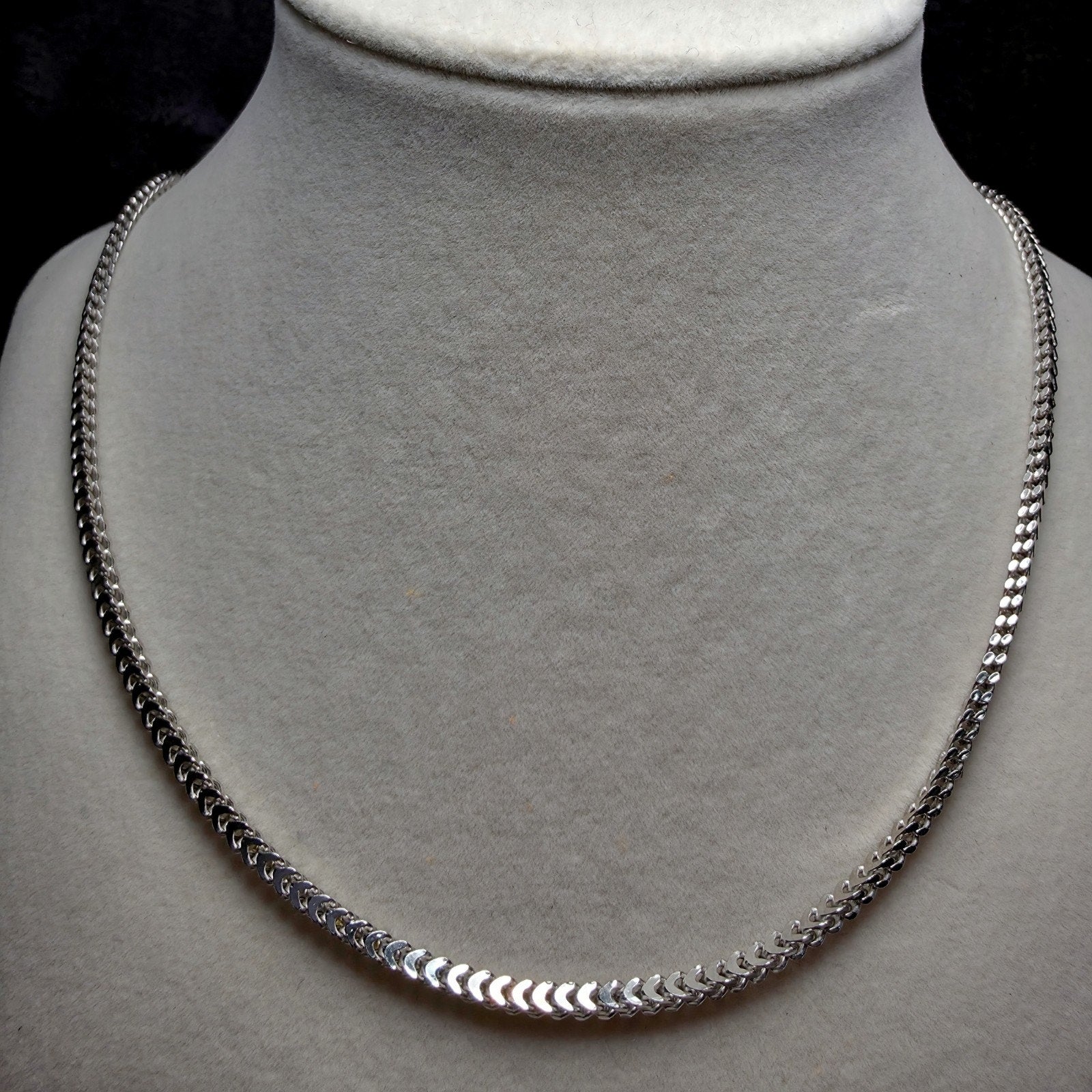 925 Sterling Silver 2.6mm Franco Chain - 22 Inches (8.19g)