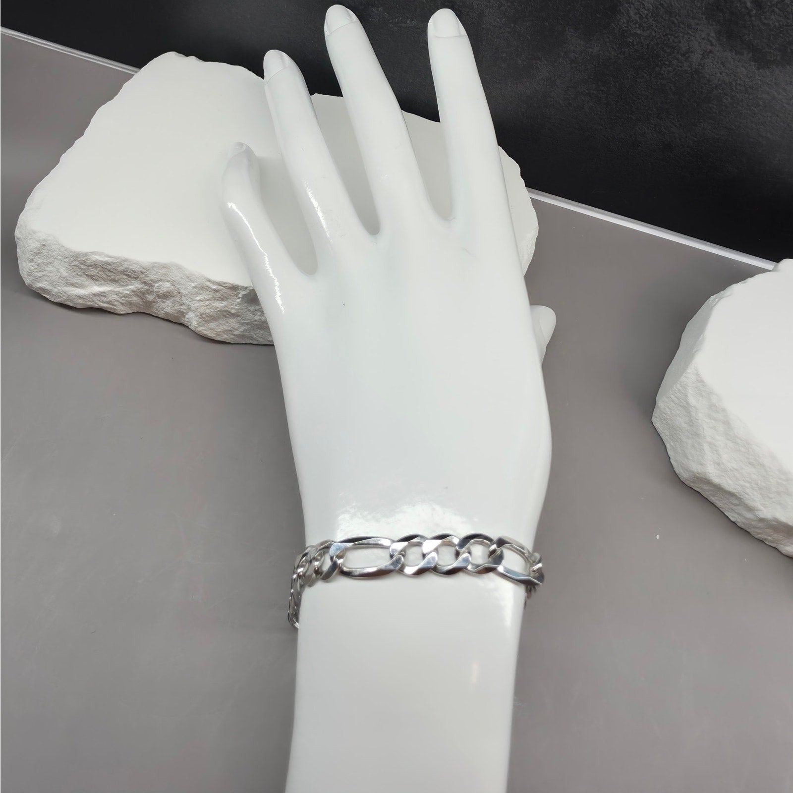 Solid 925 Sterling Silver Figaro Bracelet 6.9mm 8" Italy 10.01g