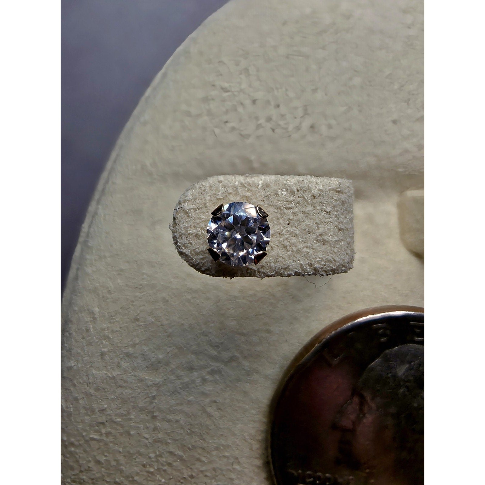 14k Solid Gold 4mm 0.47ct Moissanite Stud Earrings w/GRA Comfort back