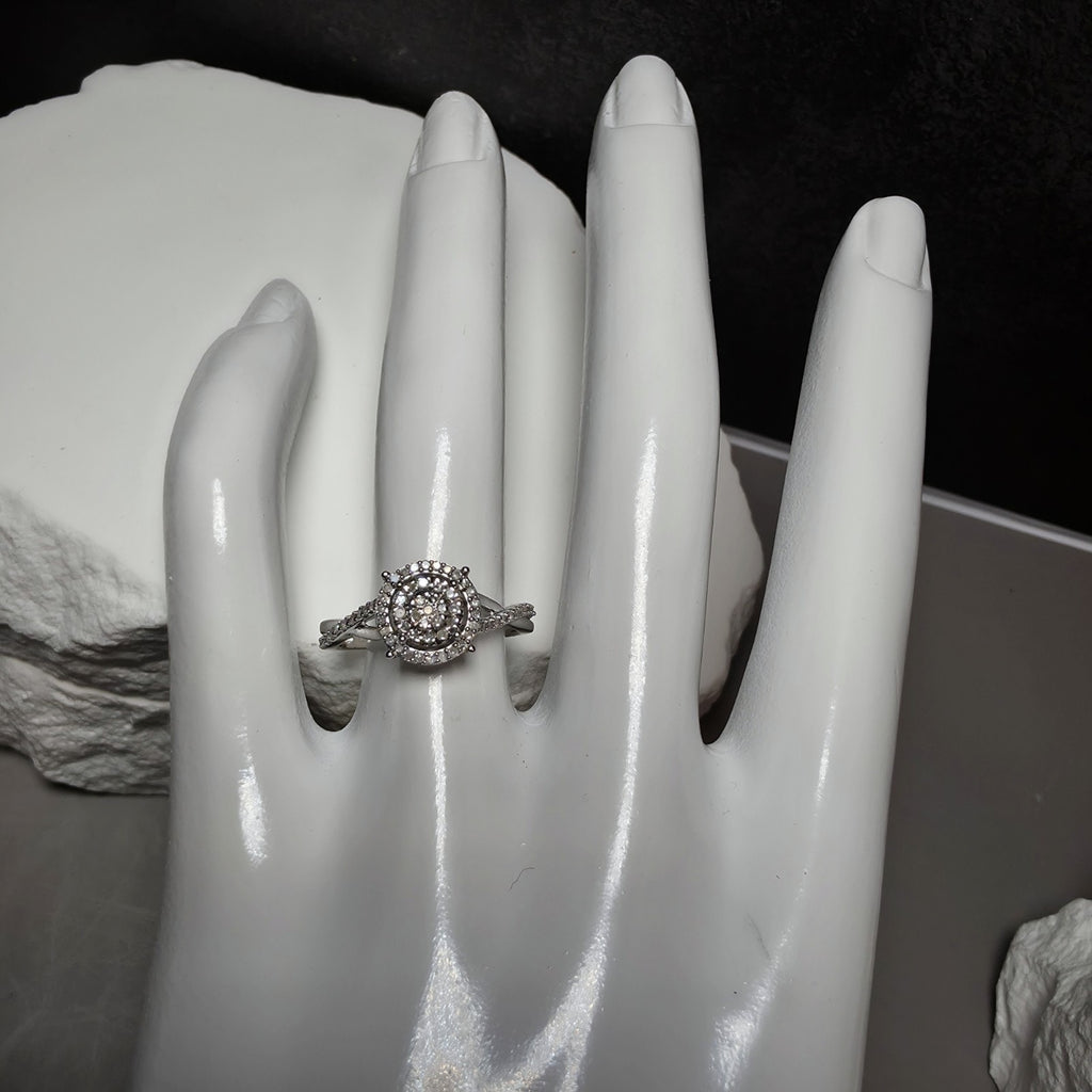 0.25 CTW Natural Diamond Round Cluster Ring in 925 Sterling Silver | Size 7