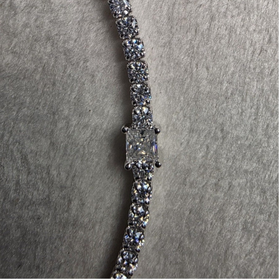 0.83ctw Moissanite Princess Cut Tennis Bracelet 925 Sterling Silver Adjustable