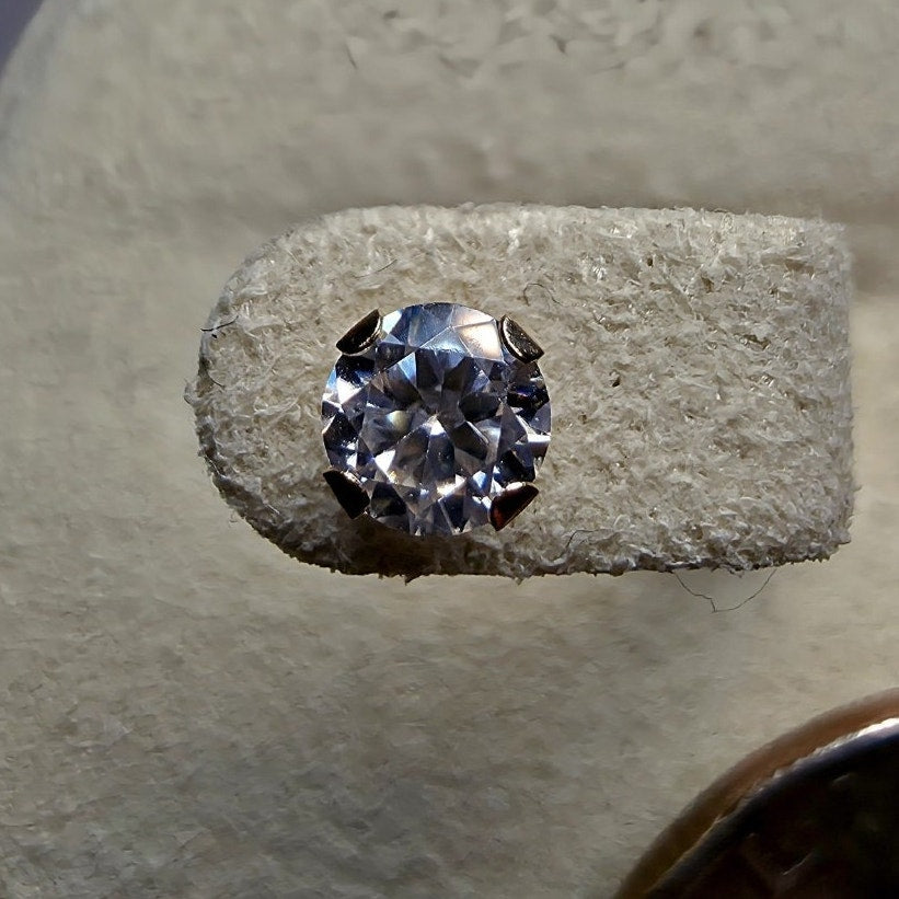 14k Solid Gold 4mm 0.47ctw Moissanite Stud Earrings Silicone Backs w/ GRA