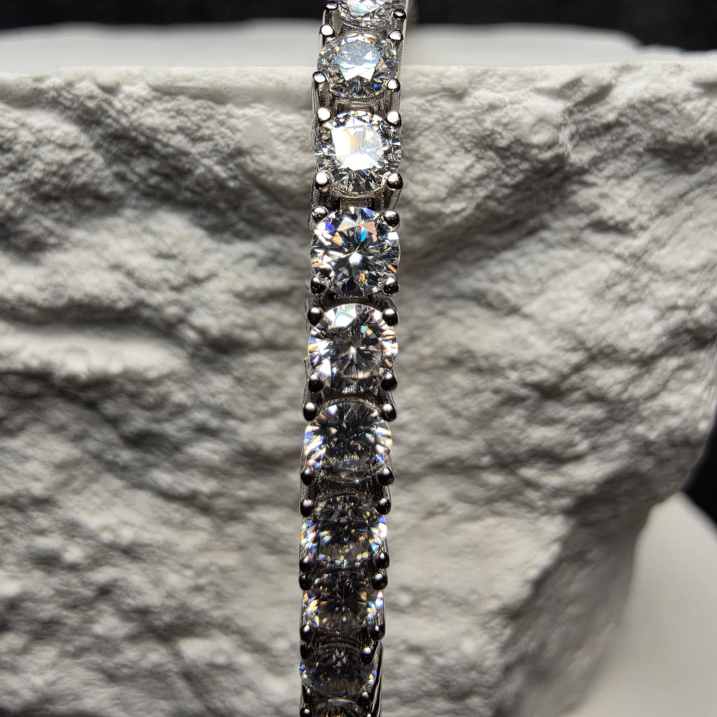 5.68 CTTW Round Brilliant Moissanite Tennis Bracelet 925 Silver 8" 3mm GRA