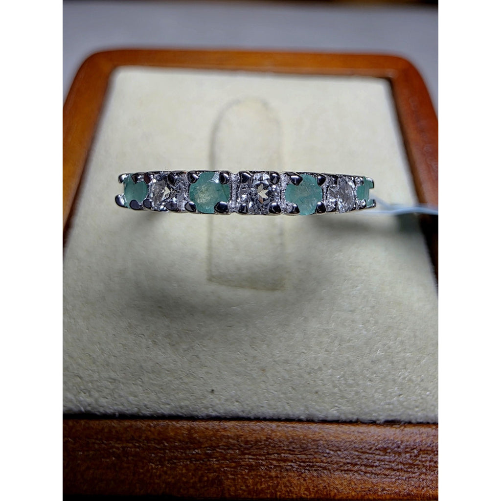 S7 Natural Emerald & 0.46ctw Moissanite Half Eternity Band 925 Sterling Silver