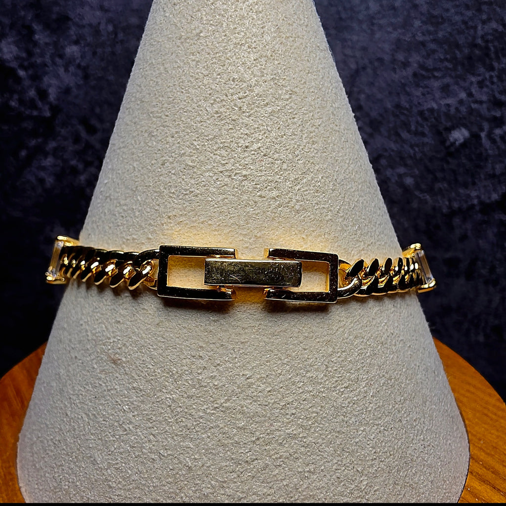 3.30 CTW Emerald-Cut VVS/D Moissanite Cuban Bracelet in Gold Over Silver (4.4mm, 7")