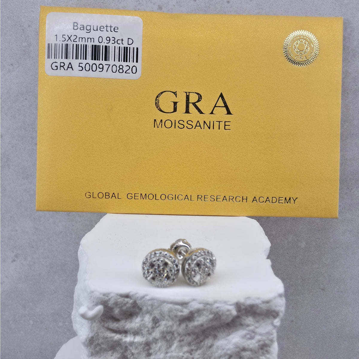 8.3mm 0.93ctw Moissanite Baguette Stud Earrings 925 Silver Screw Back w/ GRA