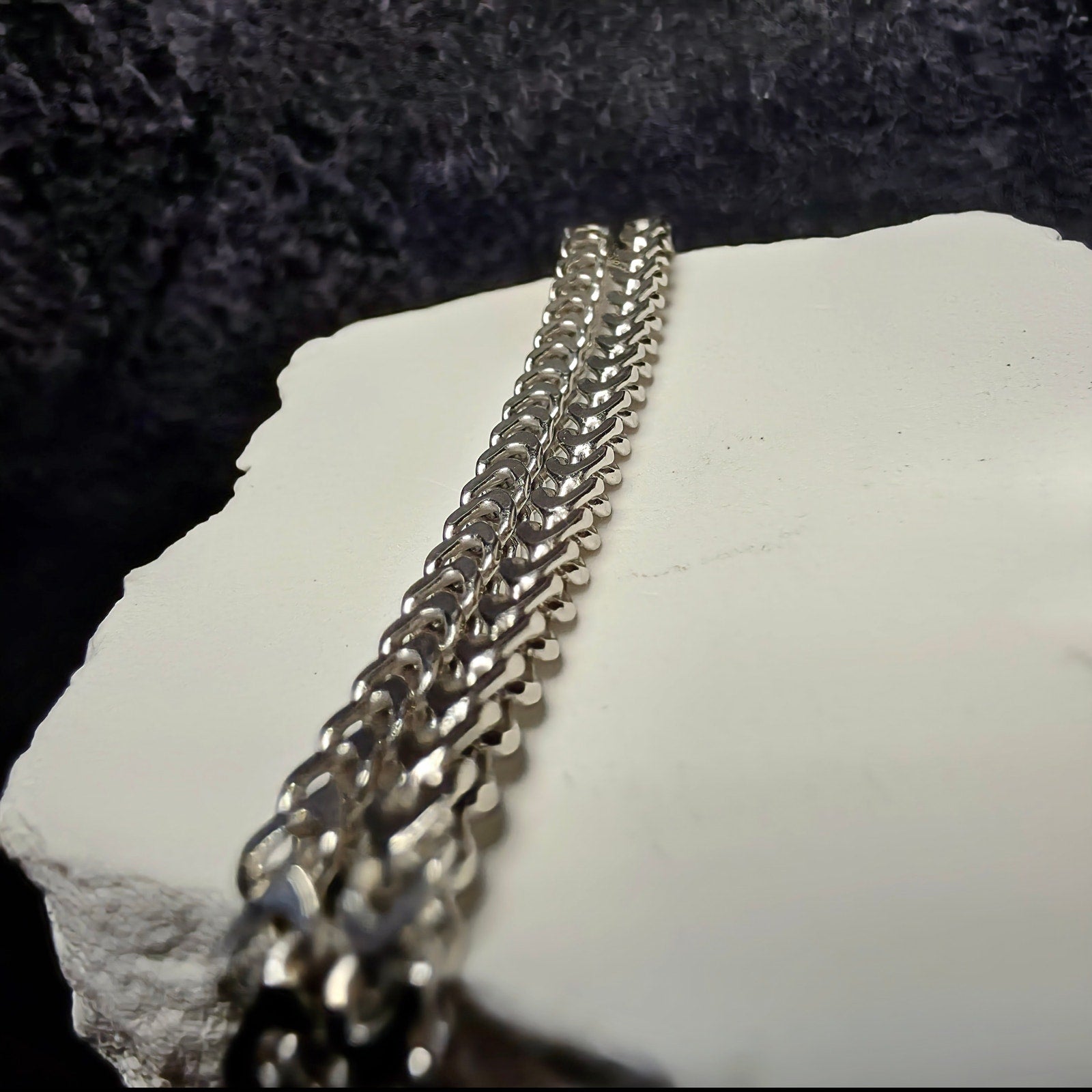 2.6mm Franco Chain in Solid 925 Sterling Silver w/Rhodium  – 24 Inch (8.87g)