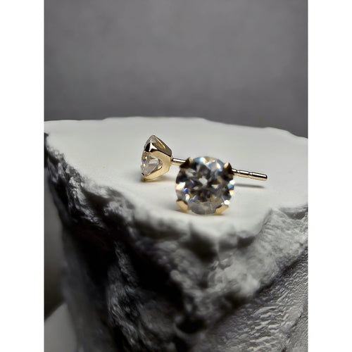 14k Solid Gold 4mm 0.47ct Moissanite Stud Earrings w/GRA Comfort back