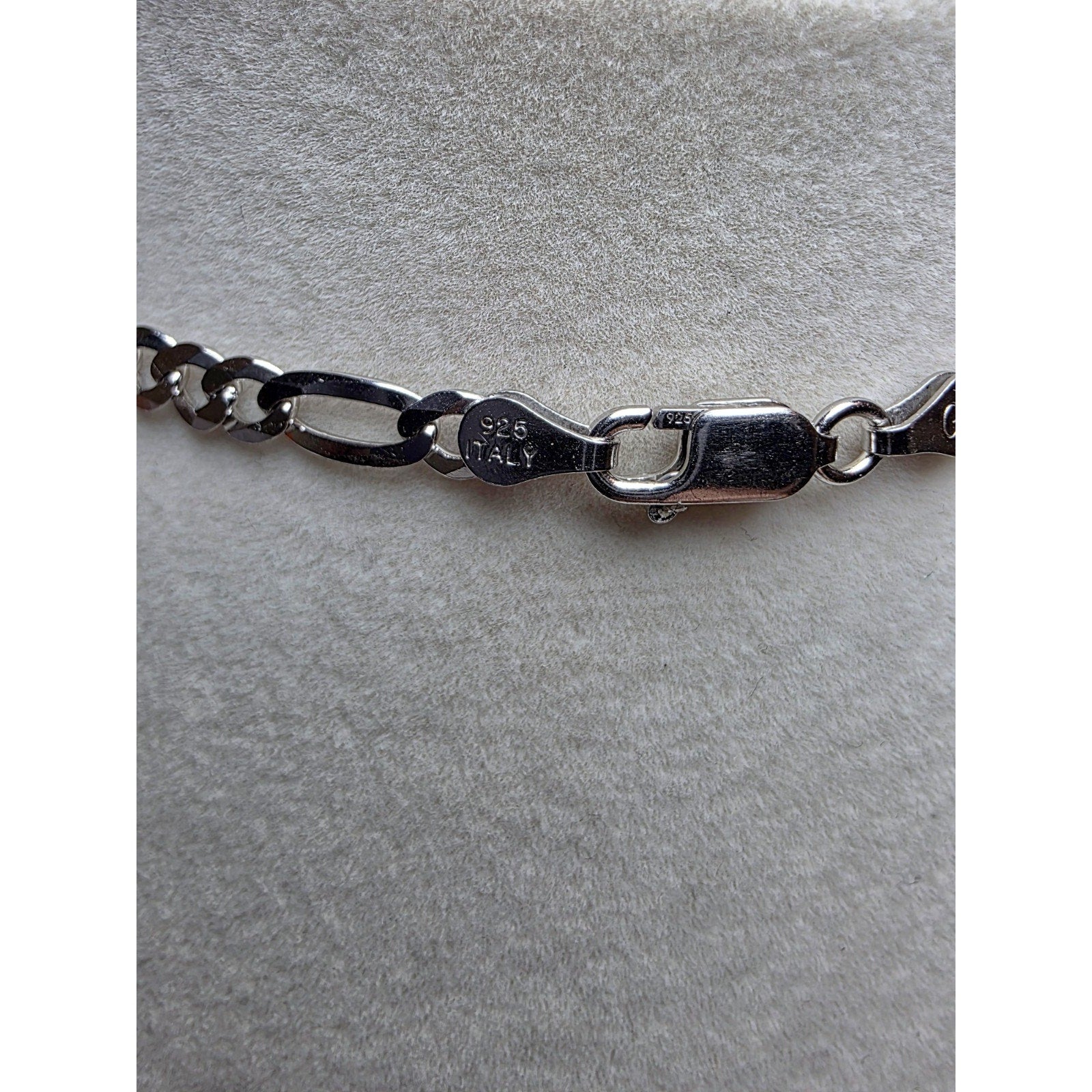 24" 4.4mm Figaro Chain 925 Sterling Silver W/Rhodium 11.11g