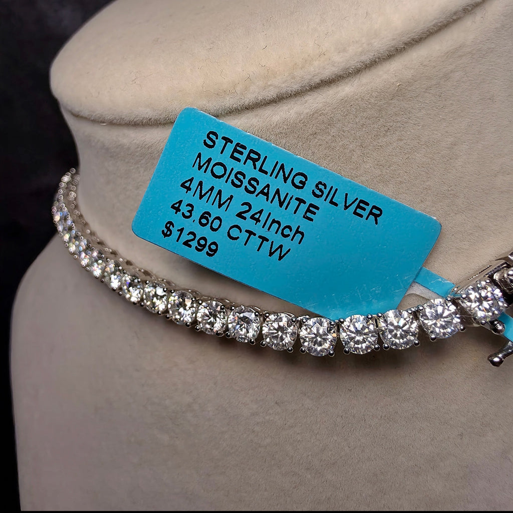 43.60CTW Moissanite Tennis Necklace in Solid 925 Sterling Silver (4mm, 24", 33.48g)