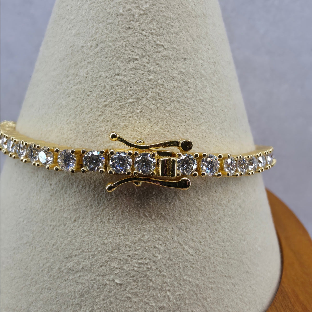 7.5" 3.5mm Moissanite Tennis Bracelet Gold Plated 925 Silver - GRA Certified
