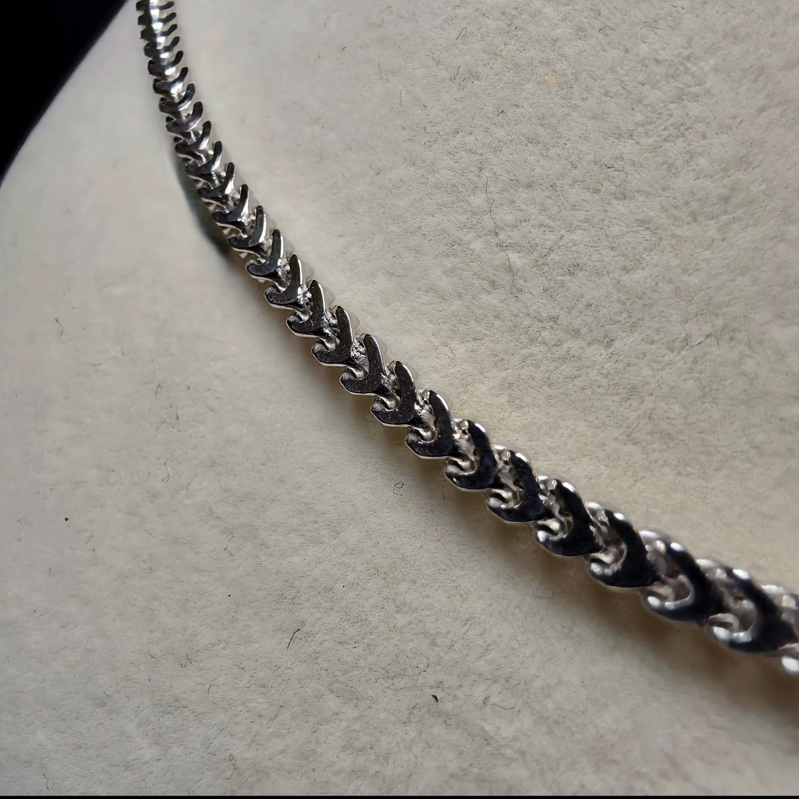 2.6mm Franco Chain in Solid 925 Sterling Silver w/Rhodium  – 24 Inch (8.87g)