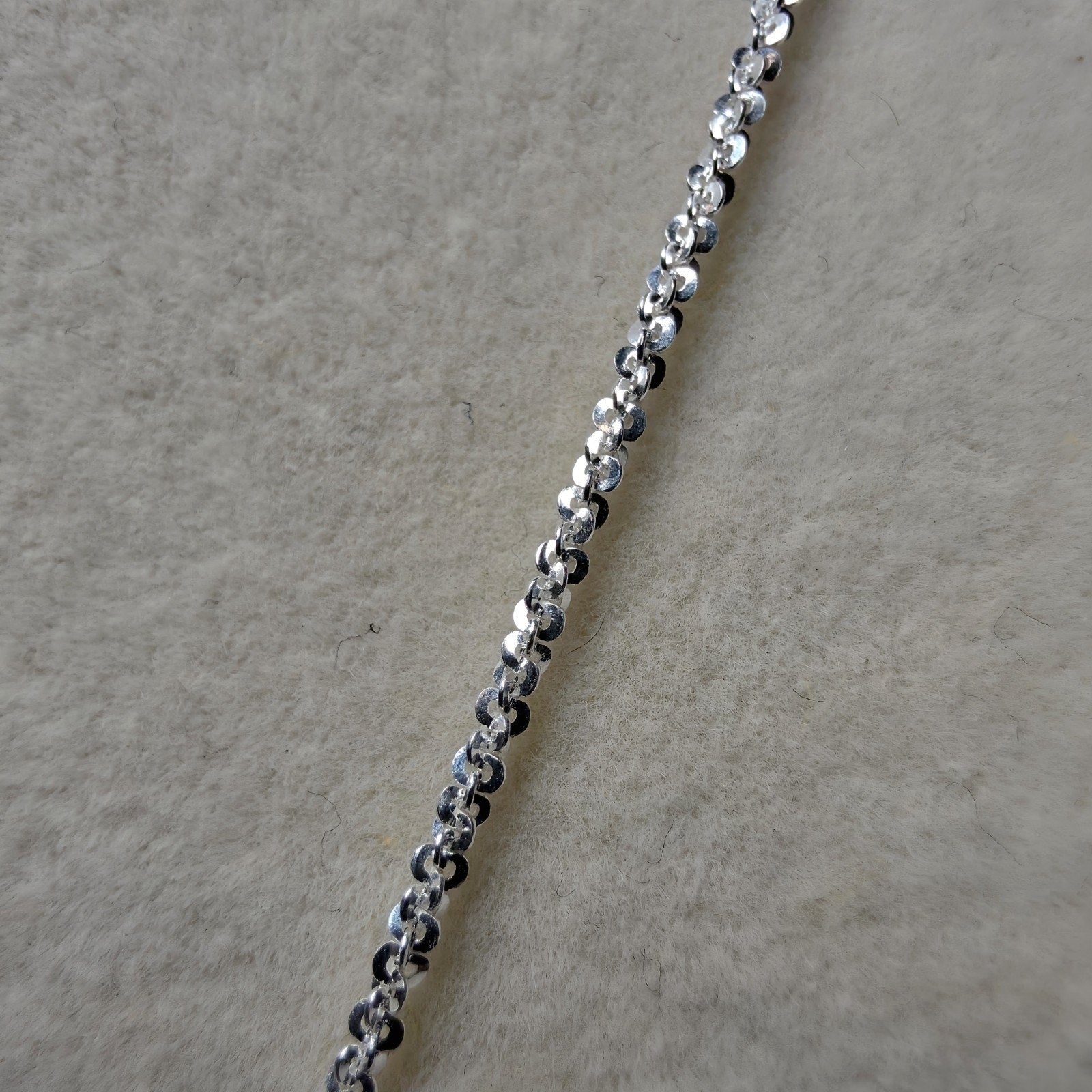 0.24CTW Moissanite & MOP Clover Pendant 18" Twisted Rock Necklace Silver