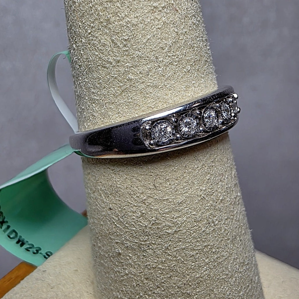 Size 7 Lab-Created Diamond 0.10ctw Half Eternity Ring 925 Silver
