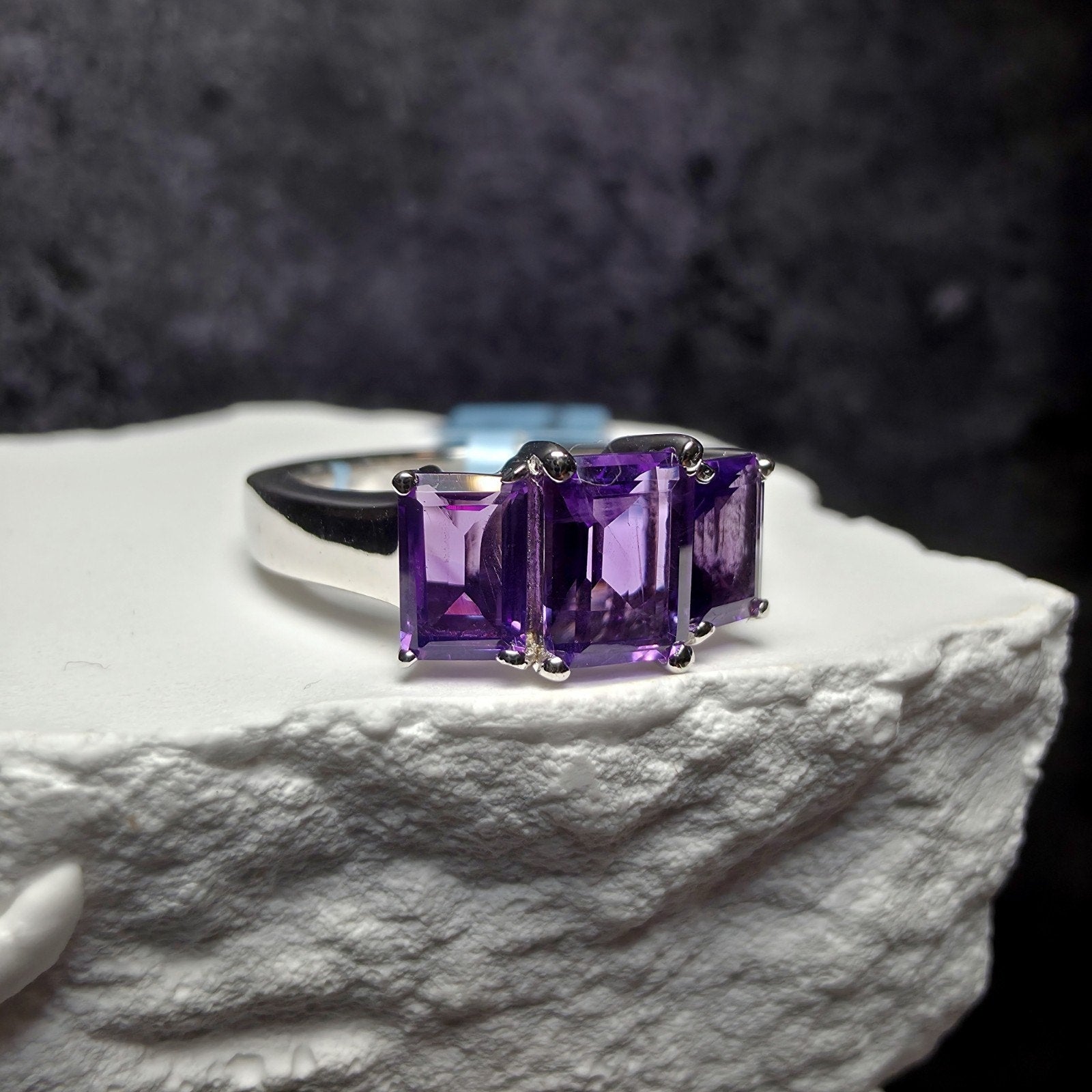 3-Stone Natural Purple Amethyst Ring 925 Sterling Silver Emerald Cut Size 8