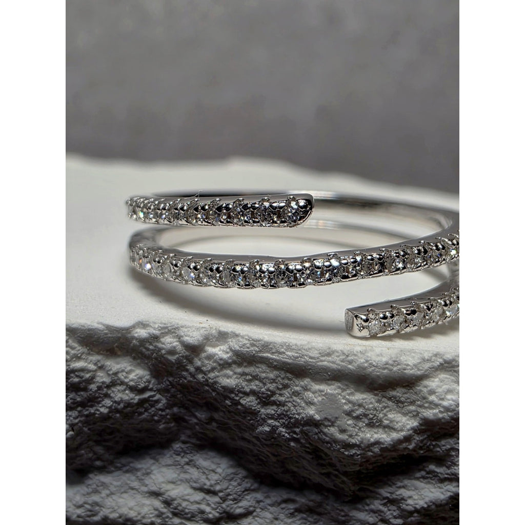 S6 0.23ctw Moissanite Spiral Half Eternity Band 925 Sterling Silver
