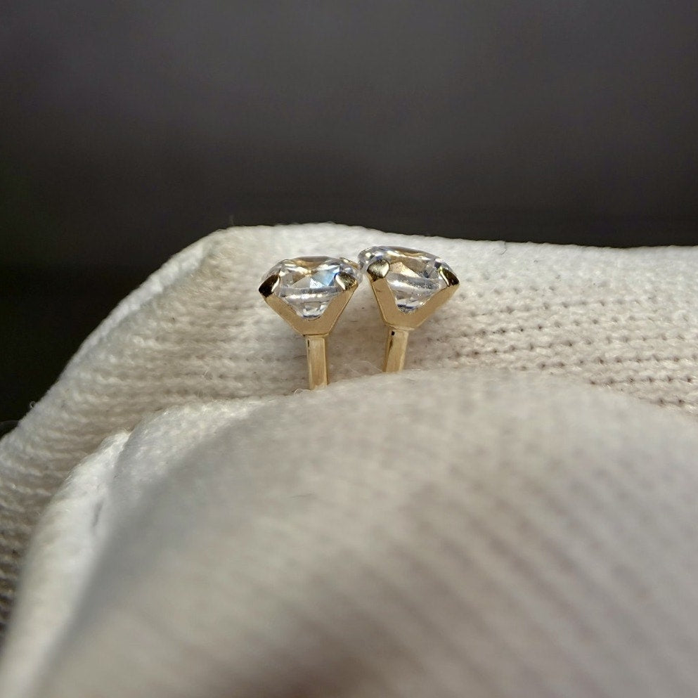 10k Solid Gold 3mm Round Stud Earrings w/Silicon Backs 10k Stamped