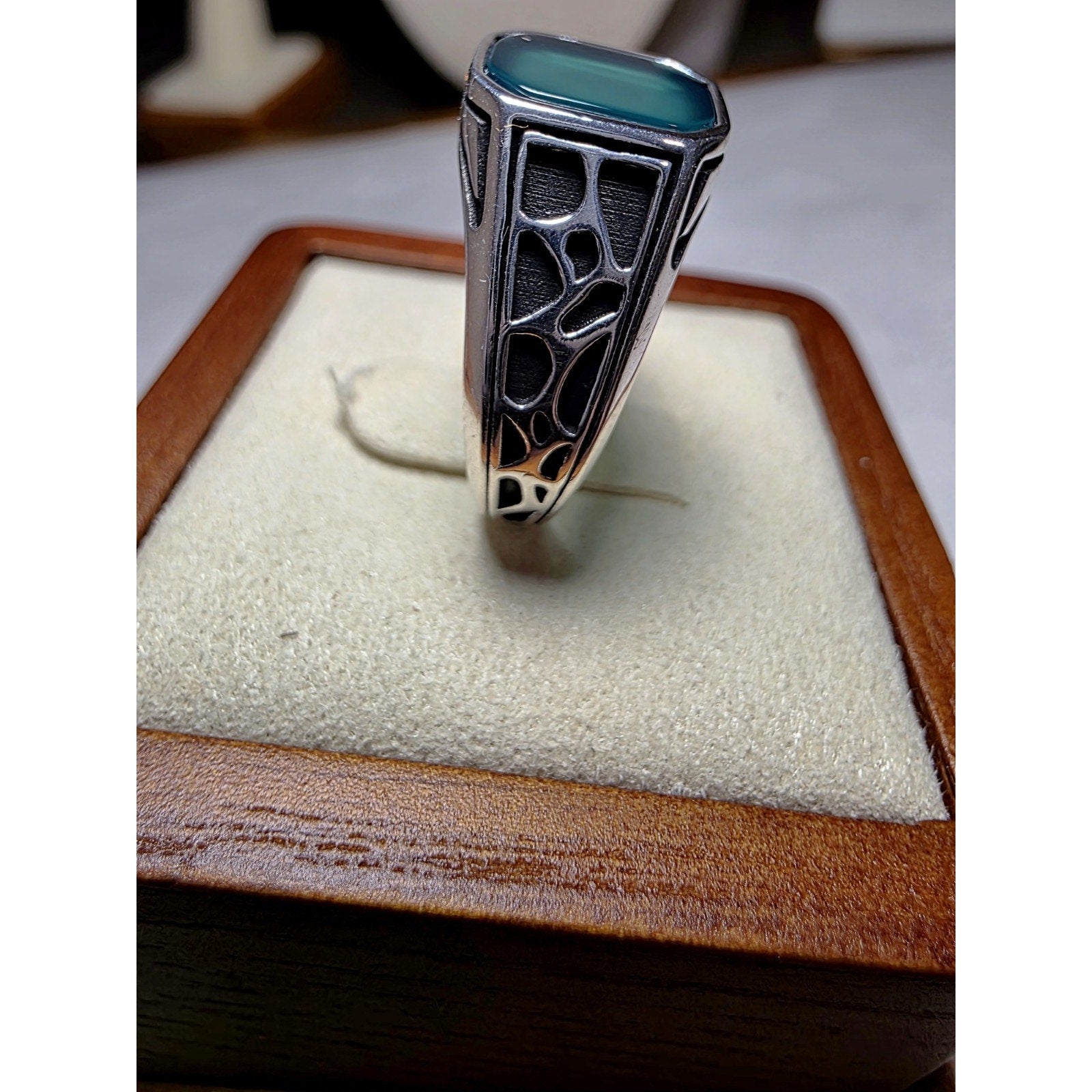 S10 Emerald Signet Ring Bezel Set 925 Sterling Silver Stamped