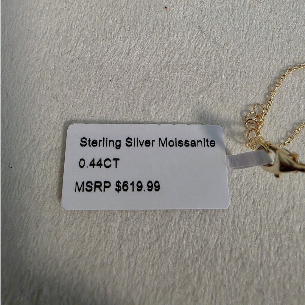 Mother of Pearl & 0.44ctw Moissanite Clover Bracelet | Gold over Silver (7-8")