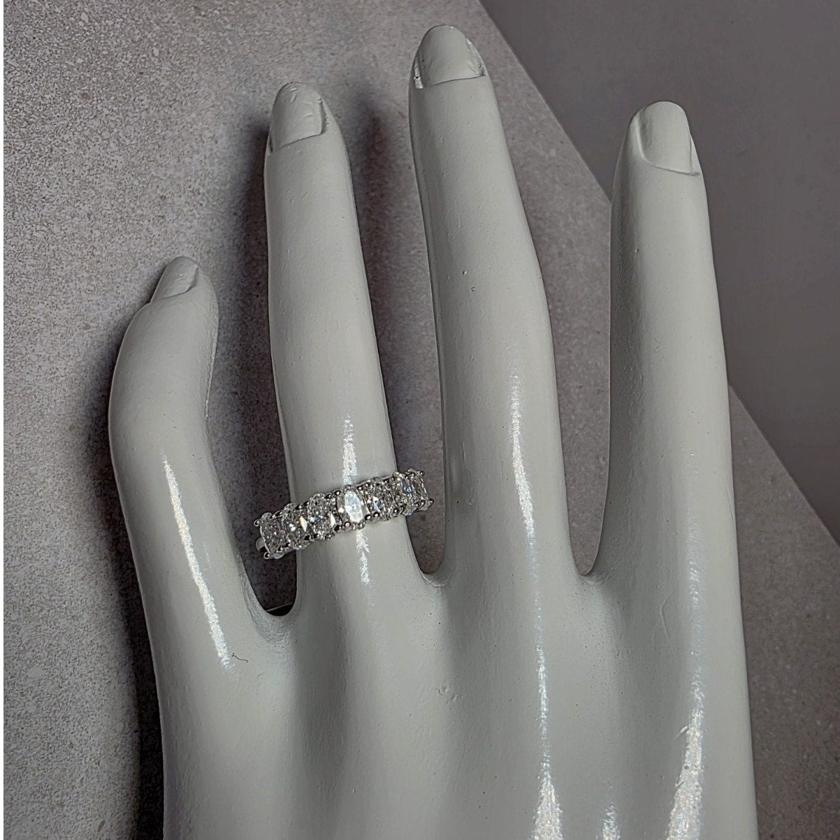 Size 7 2.16ctw Oval Moissanite Eternity Band 925 Sterling Silver