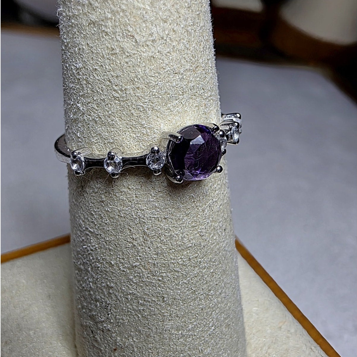 Size 7 Natural Amethyst & White Topaz 925 Sterling Silver Dainty Ring