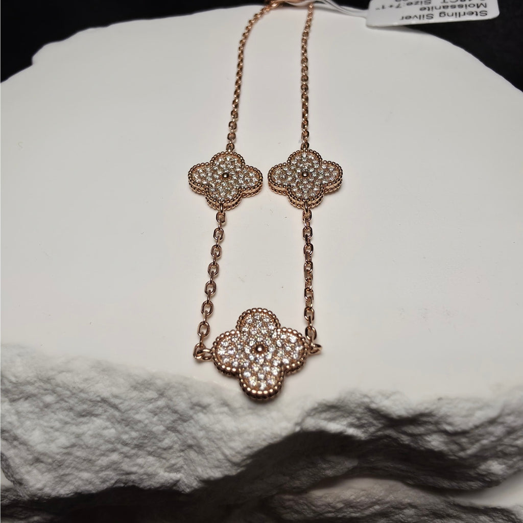0.48ctw Moissanite Rose Gold 925 Silver Three-Motif Clover Station Bracelet