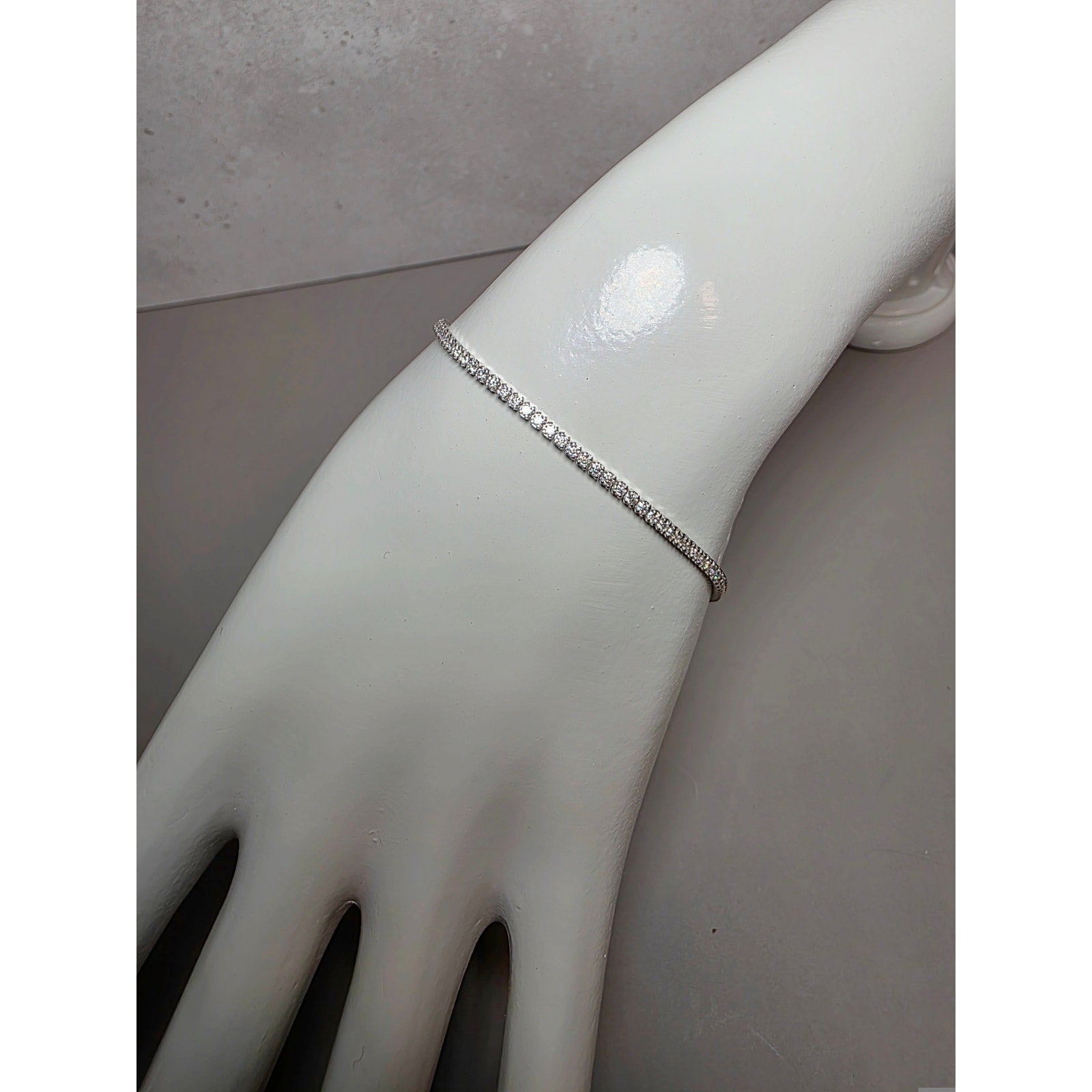 7+1" 1.53ctw Moissanite Tennis Bracelet 925 Sterling Silver Adjustable
