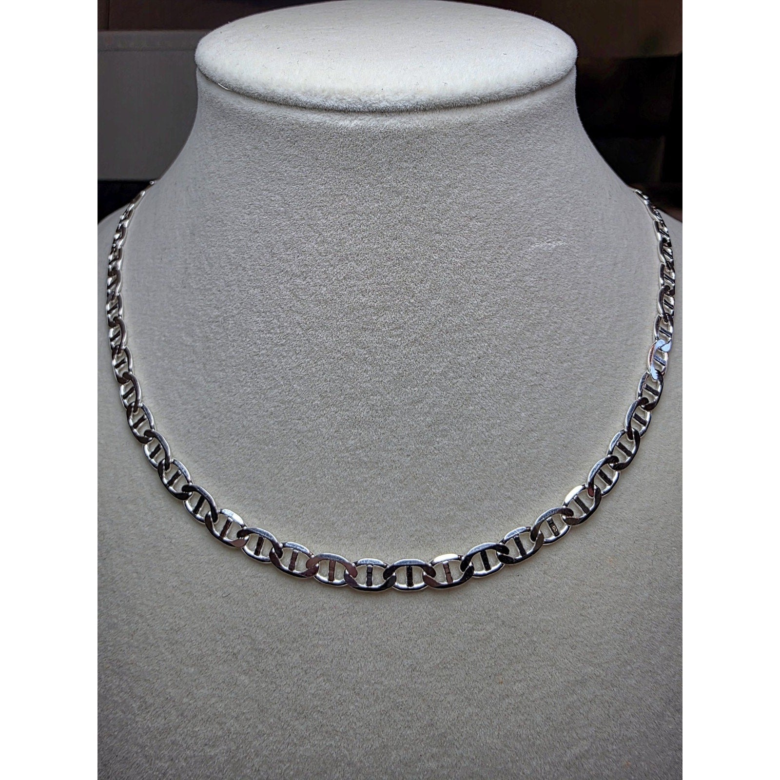 18" 5.5mm 15g Flat Mariner Chain Solid 925 Solid Silver