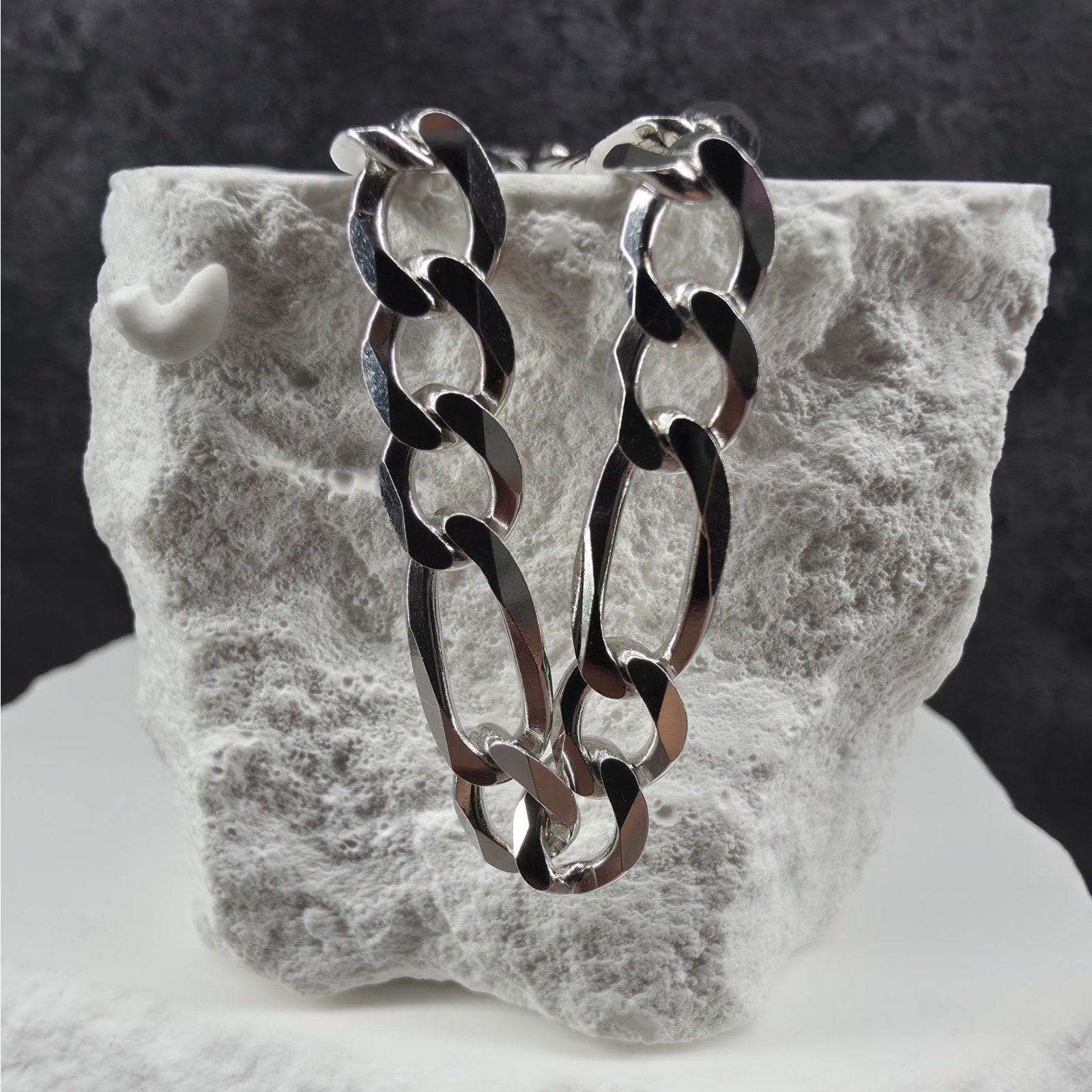 Solid 925 Sterling Silver Figaro Bracelet 6.9mm 8" Italy 10.01g