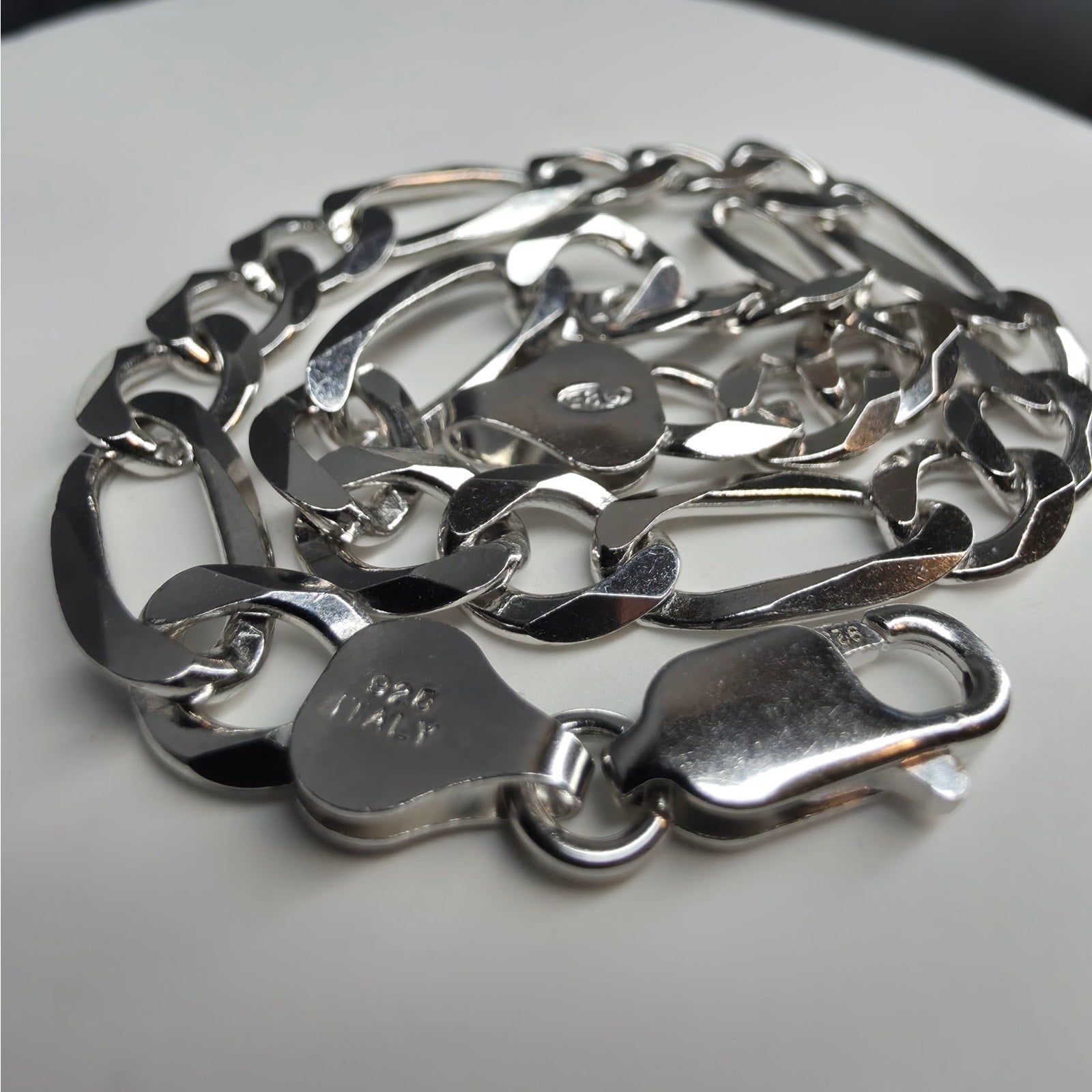 Solid 925 Sterling Silver Figaro Bracelet 6.9mm 8" Italy 10.01g