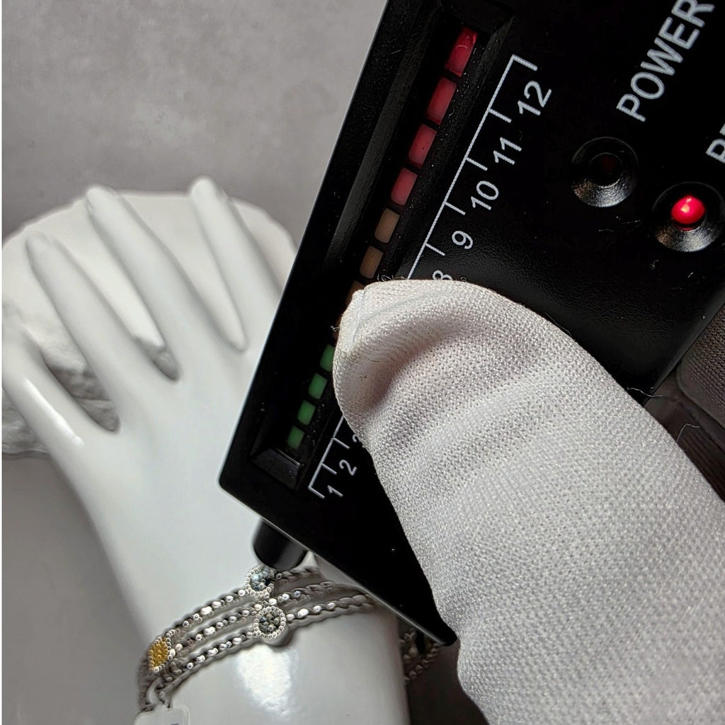 0.25ctw Multicolor Natural Diamond Adjustable Bangle in Solid 925 Silver (22g)