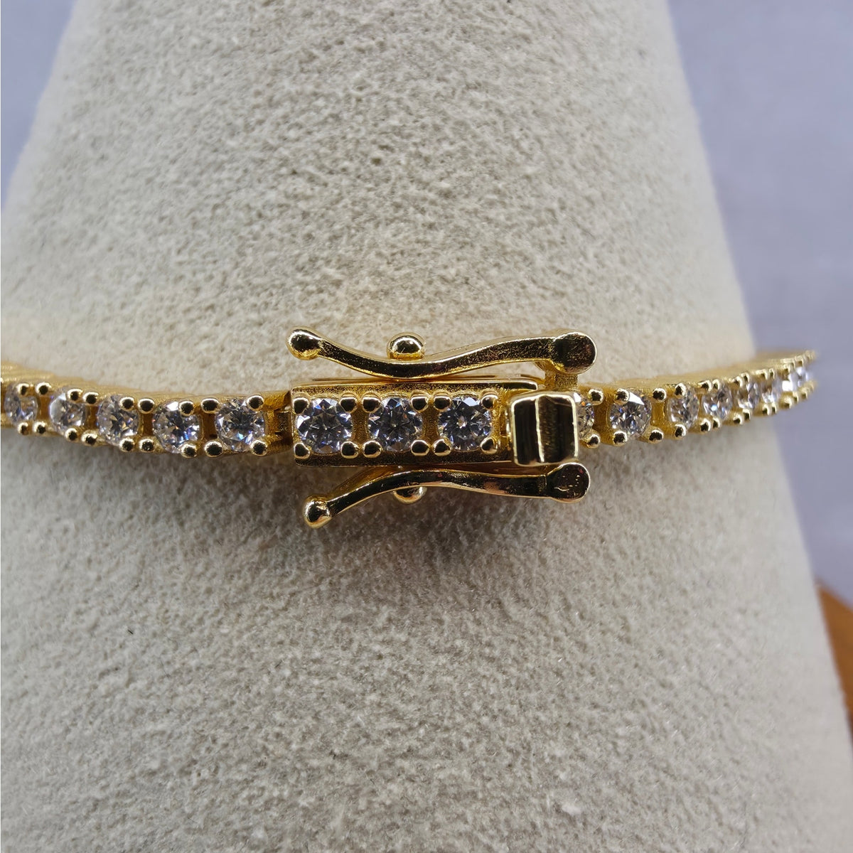 7" 2.5mm Moissanite Tennis Bracelet Gold Plated 925 Silver - GRA Certified