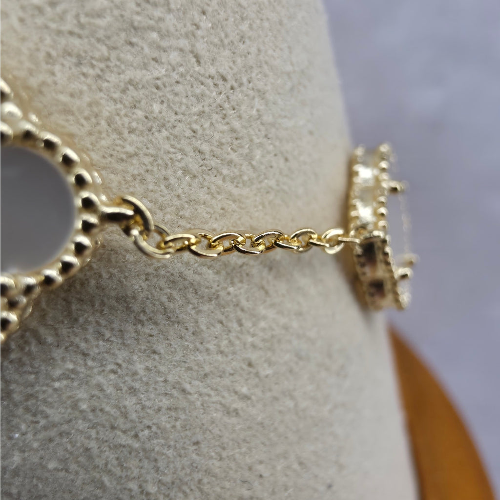 7+1" 12mm Mother of Pearl 5-Motif Clover Bracelet Gold Plated 925 Silver