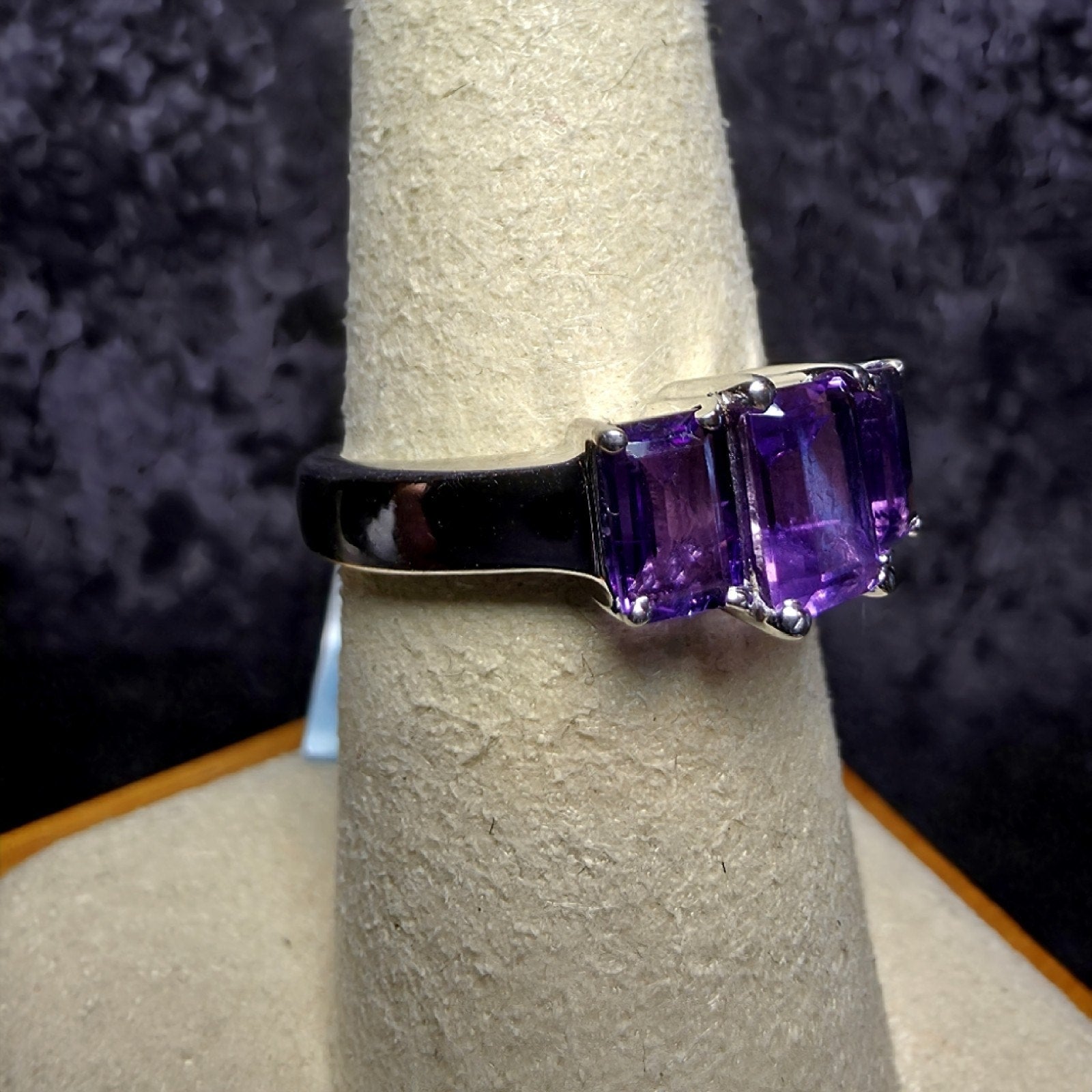 3-Stone Natural Purple Amethyst Ring 925 Sterling Silver Emerald Cut Size 8