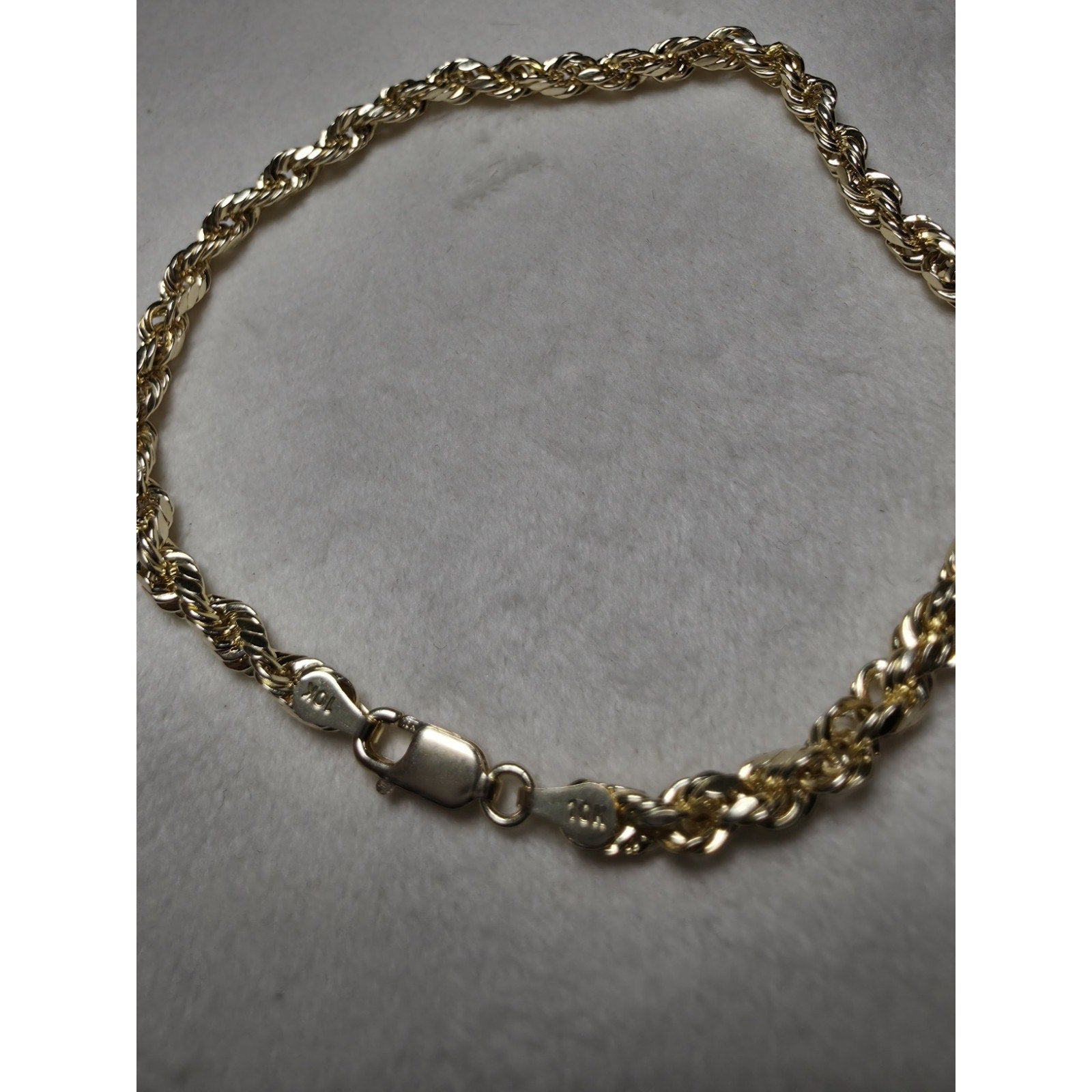 8" 4mm 10k Gold Diamond Cut Hollow Rope Stamped