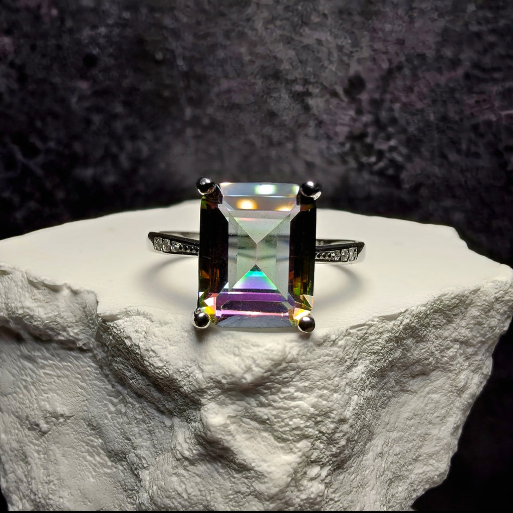 Genuine Oval Mystic Topaz Solitaire Ring in 925 Sterling Silver – Size 8