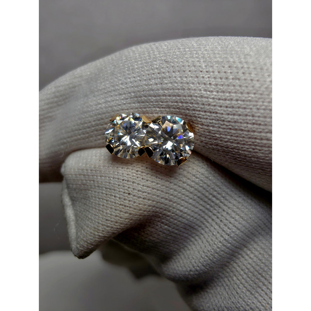 14k Solid Gold 5mm 0.90ctw Moissanite Stud Earrings w/GRA