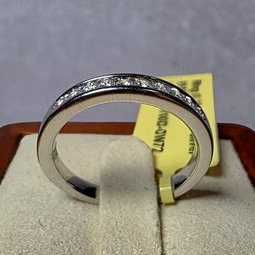 Size 7 Lab-Created Diamond 0.25ctw Half Eternity Ring 925 Silver