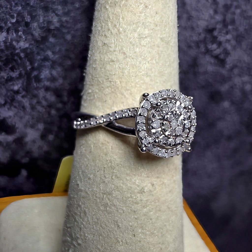 0.25 CTW Natural Diamond Round Cluster Ring in 925 Sterling Silver | Size 7