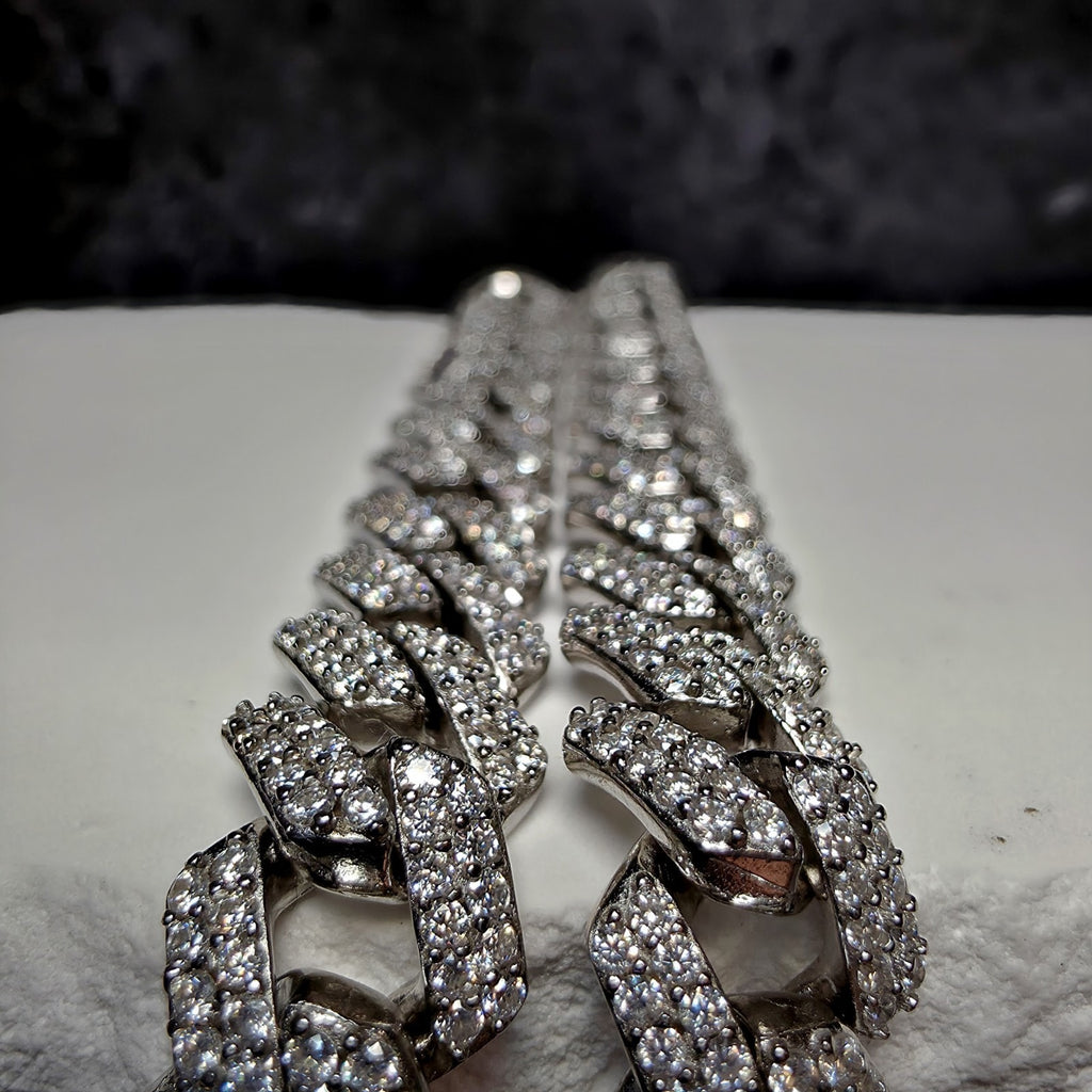 22" 10.4mm VVS D Moissanite Monaco Cuban Chain 18.86 CTTW 96g Solid 925 Silver