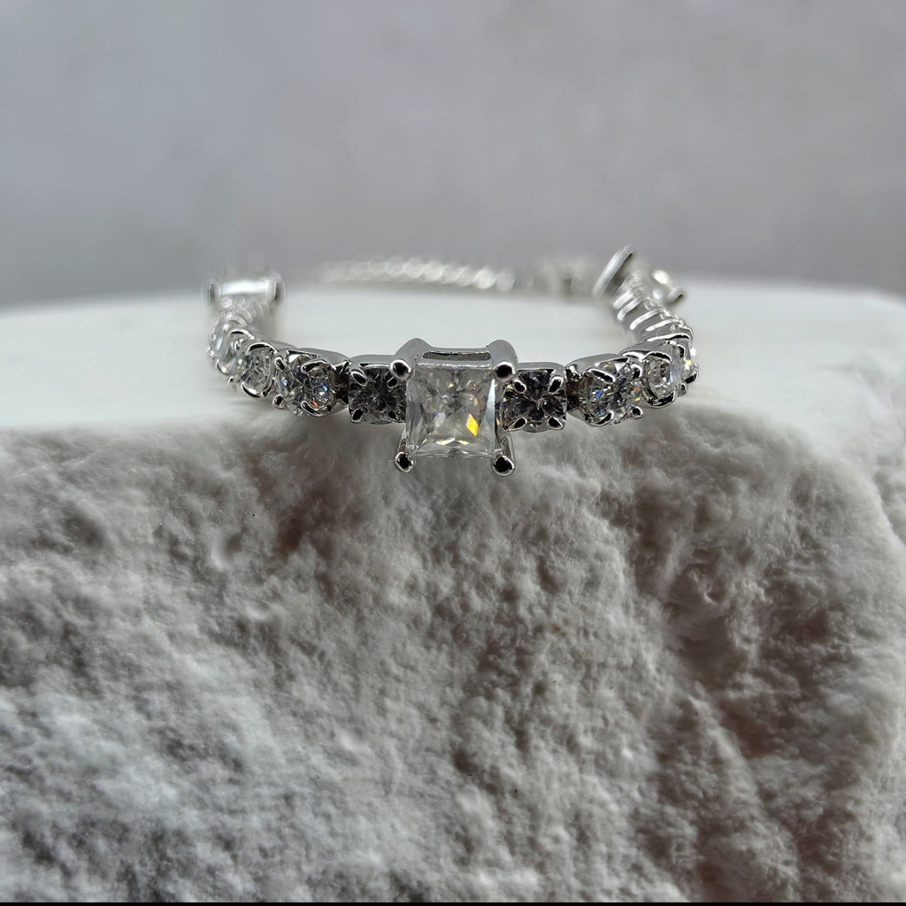(7"+1") 0.83CTW Moissanite Princess & Round Cut 2mm Tennis Bracelet - 925 Silver