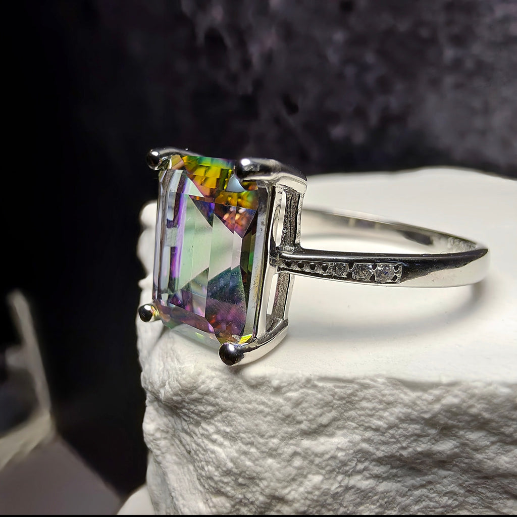 Genuine Oval Mystic Topaz Solitaire Ring in 925 Sterling Silver – Size 8