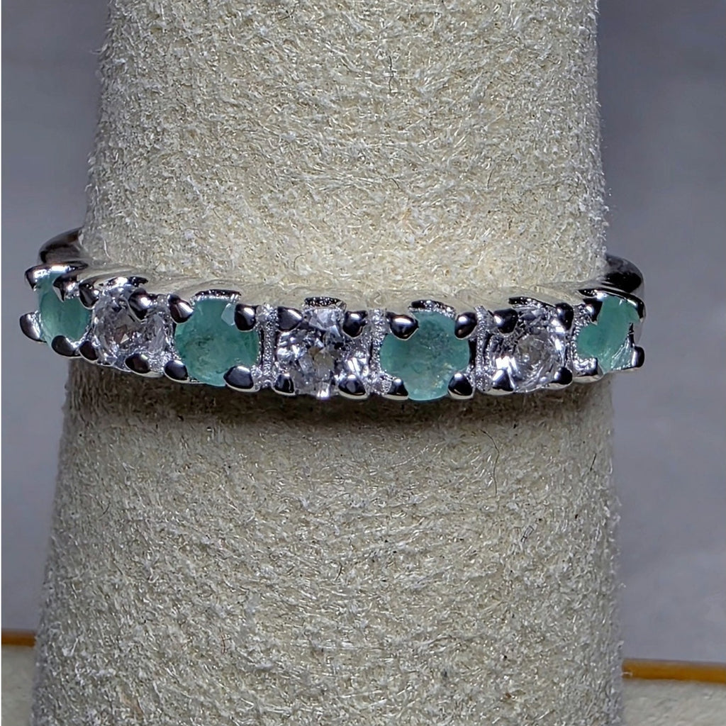 Size 7 Natural Emerald & 0.46ctw Moissanite Half Eternity Band 925 Silver Ring