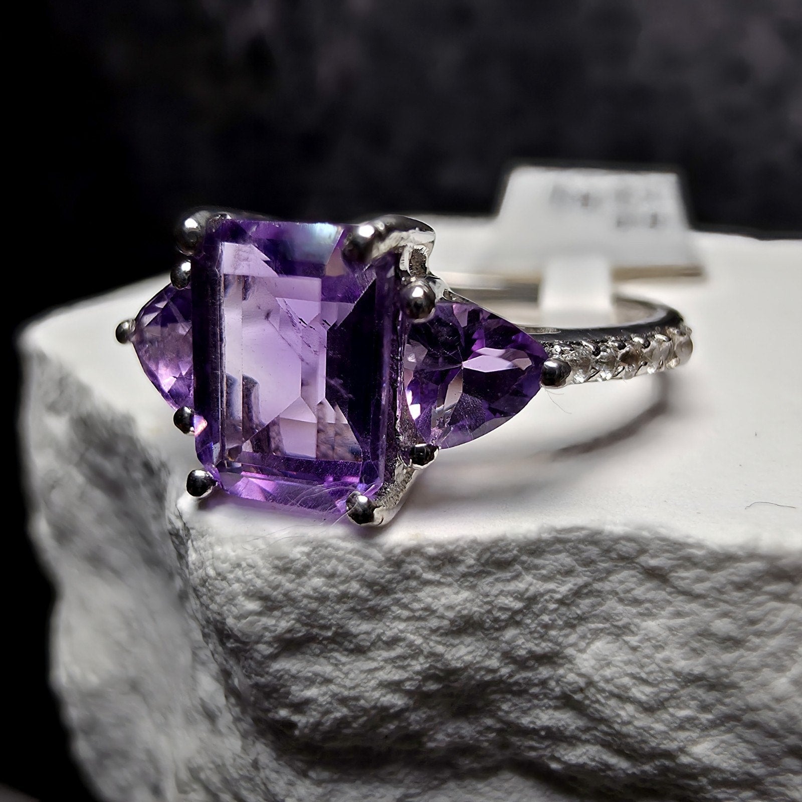 1.67ctw Natural Amethyst & White Topaz Ring – 925 Sterling Silver (Size 7)