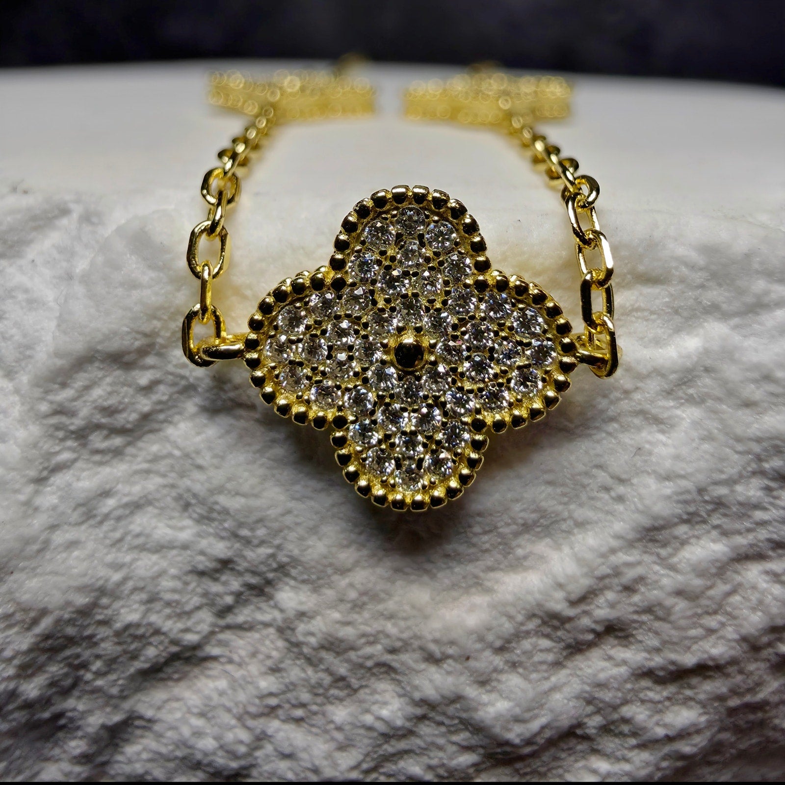 0.48CTW Moissanite Pavé Clover Station Bracelet Gold 925 Sterling Silver 7"+1"