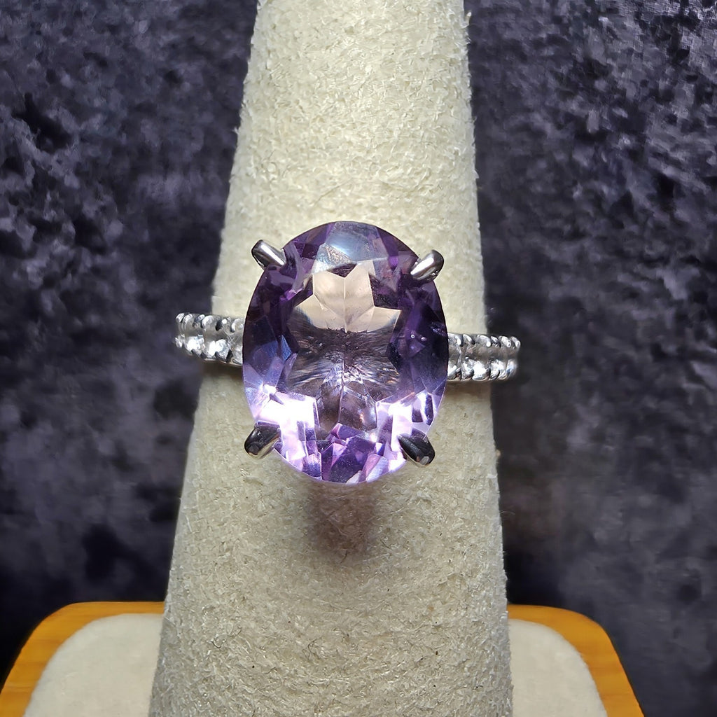 2.40 CT Oval Pink Amethyst Ring Size 6 Sterling Silver 925 White Topaz Accent