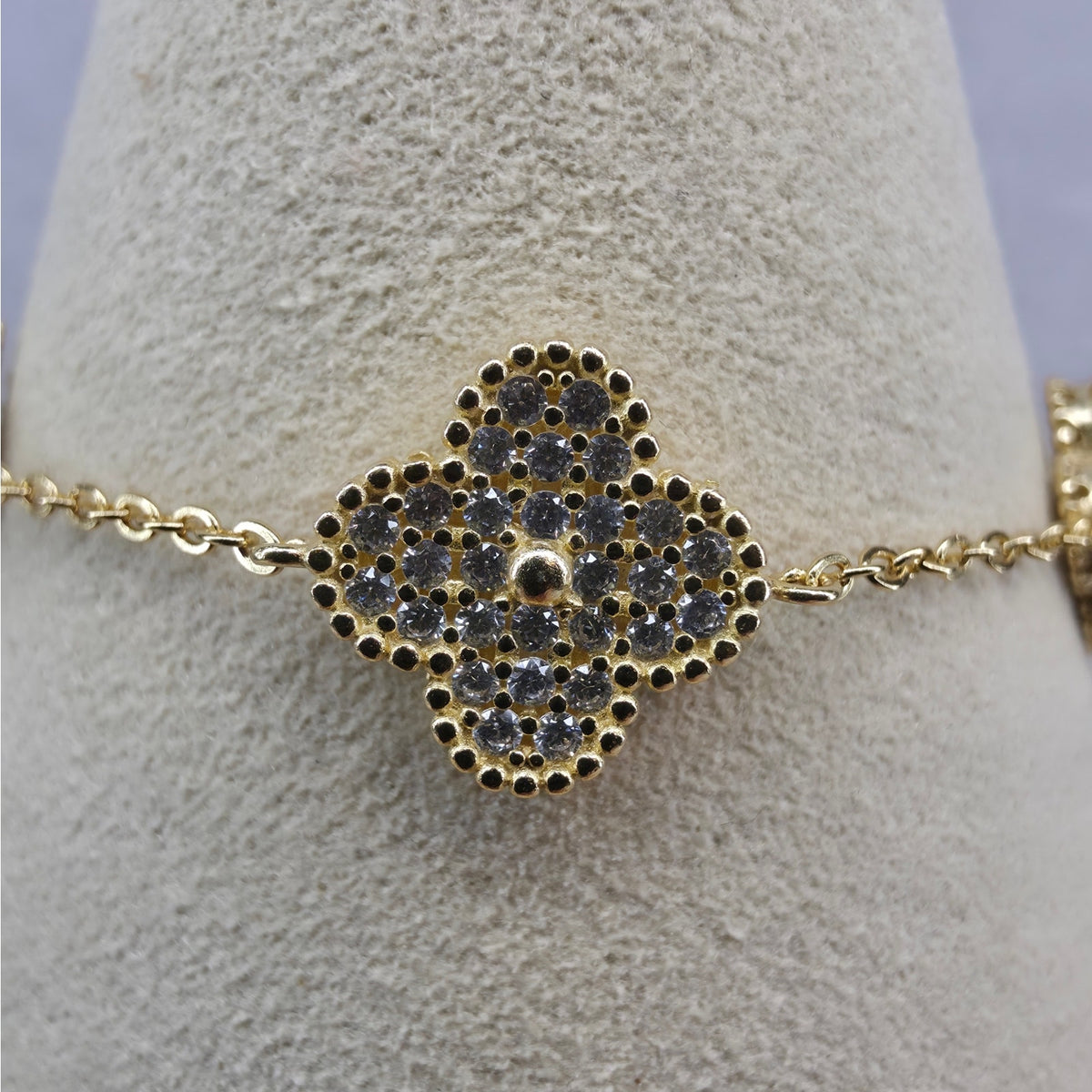 7+1" 12mm Pave Large Five-Motif Clover Bracelet Gold Plated 925 Silver